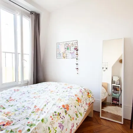 Appartamento Hostnfly - Beautiful Cosy And Bright Appt Near Parc Monceau Parigi